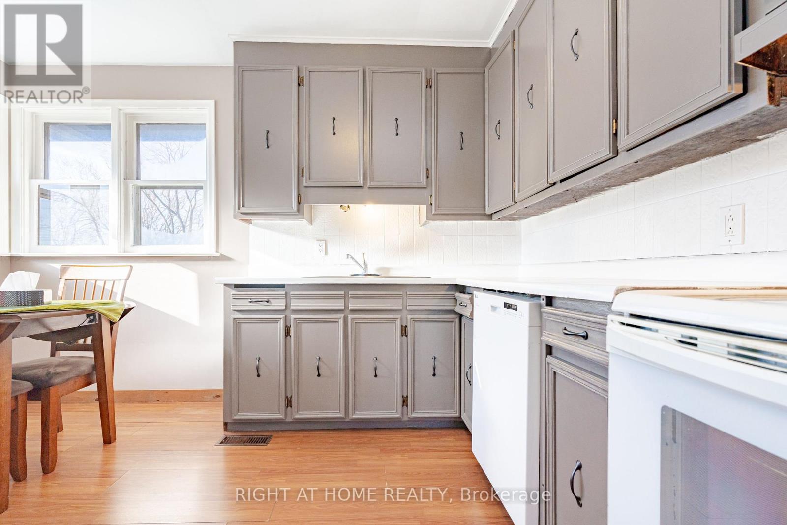 18200 Leslie St. Street, East Gwillimbury, Ontario  L9N 0M5 - Photo 17 - N12804616