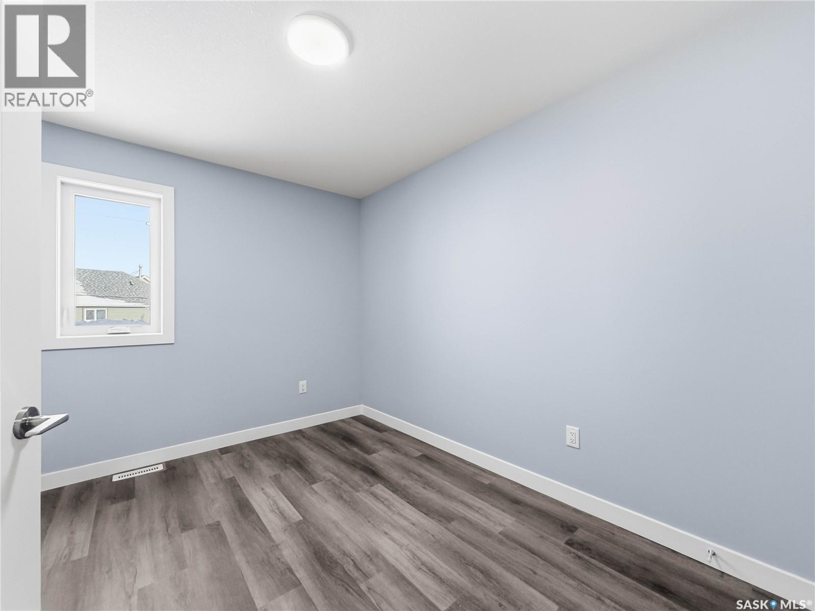 857 Elliott Street, Regina, Saskatchewan  S4N 3E3 - Photo 25 - SK028877