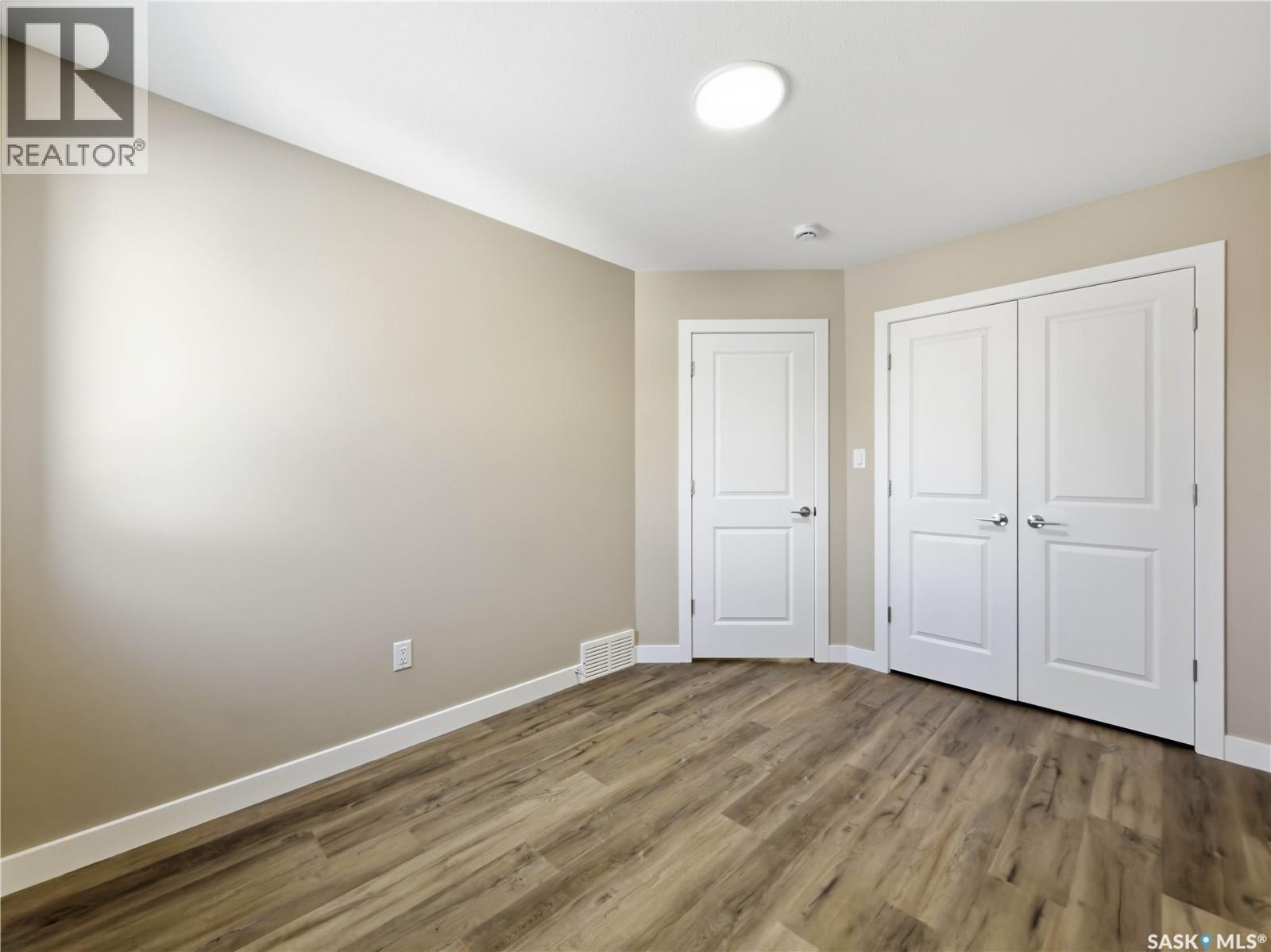 855 Elliott Street, Regina, Saskatchewan  S4N 3E3 - Photo 28 - SK028876