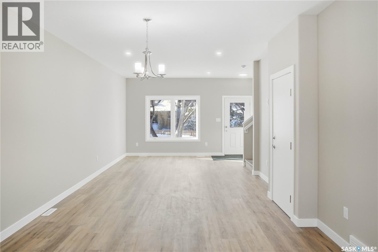 855 Elliott Street, Regina, Saskatchewan  S4N 3E3 - Photo 7 - SK028876