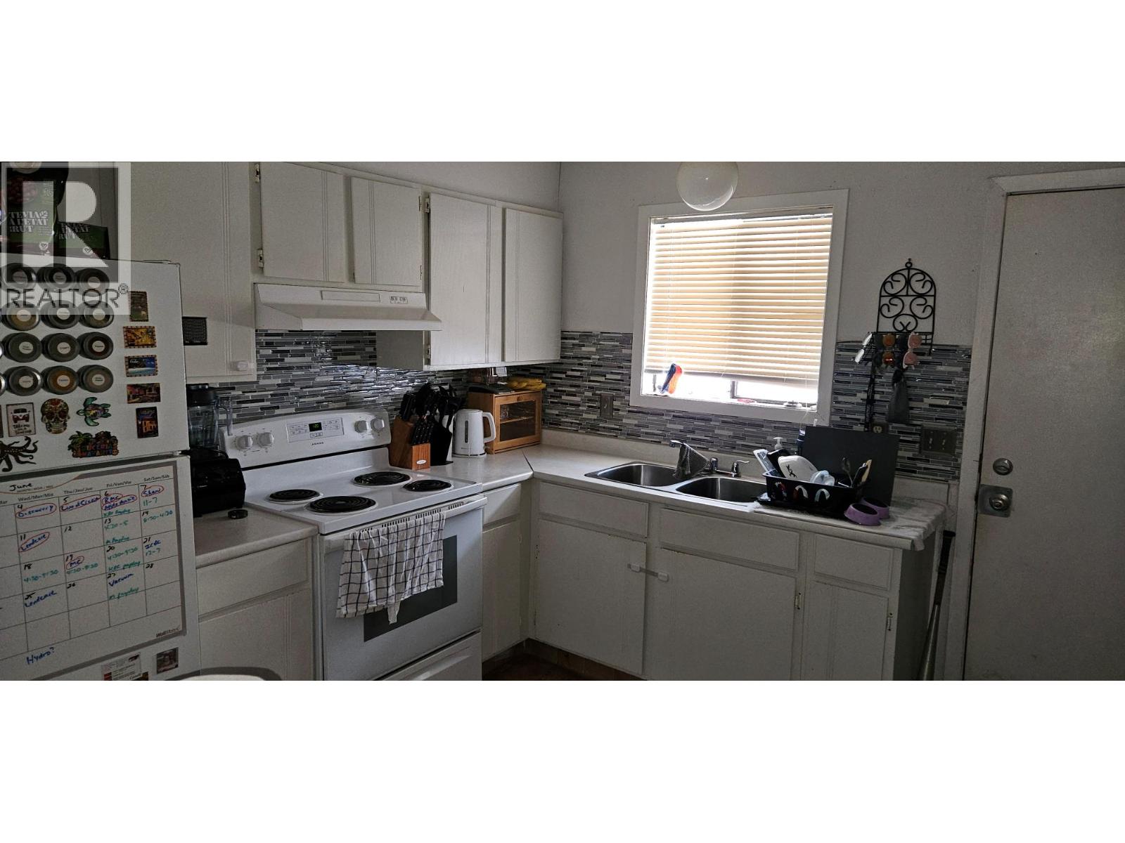 448 304th Street, Kimberley, British Columbia  V1A 3H4 - Photo 7 - 10352231