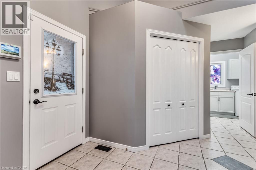 113 Deer Ridge Drive, Kitchener, Ontario  N2P 2K9 - Photo 4 - 40805511