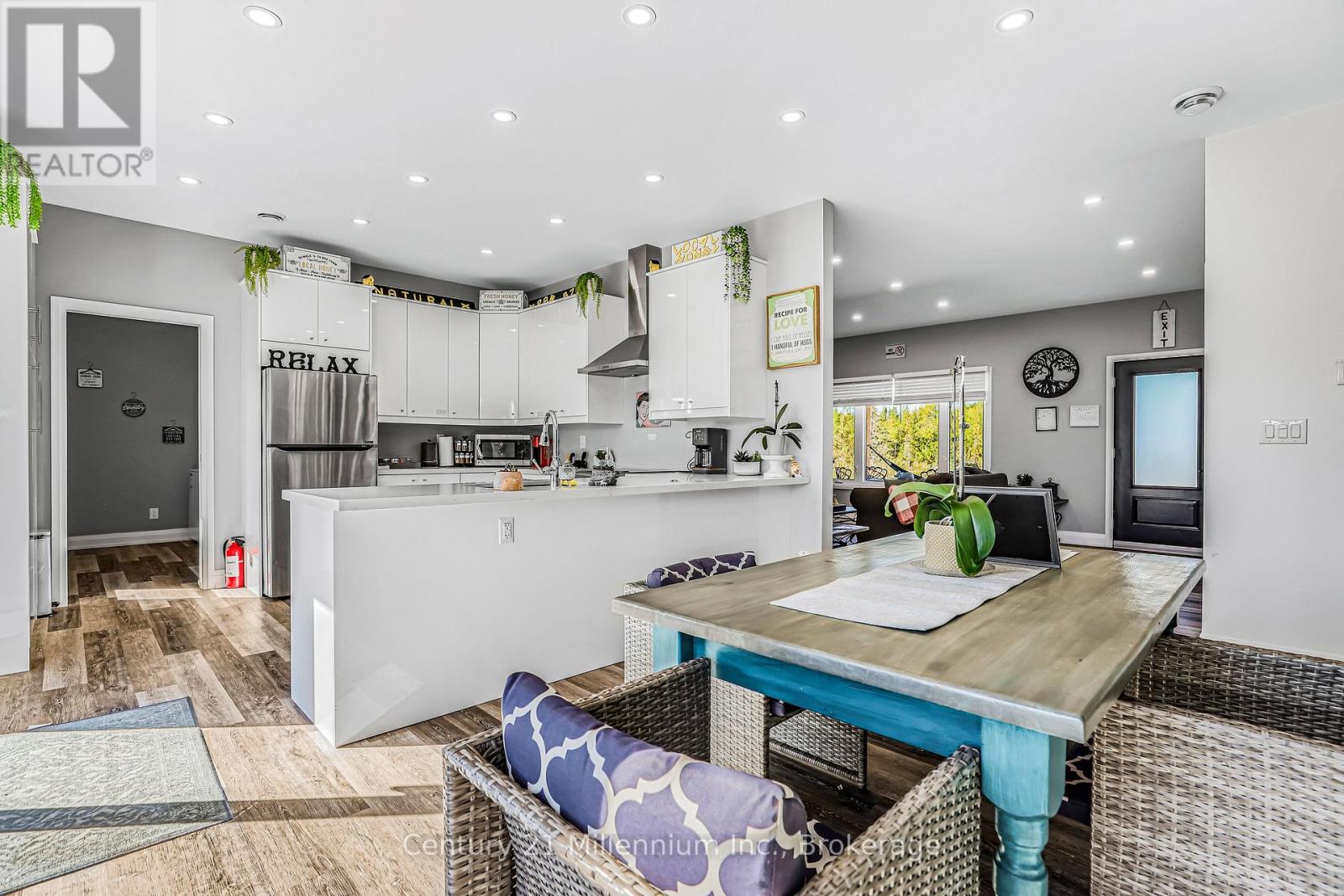 621 Lindsay  30 Road, Northern Bruce Peninsula, Ontario  N0H 1Z0 - Photo 14 - X12518386