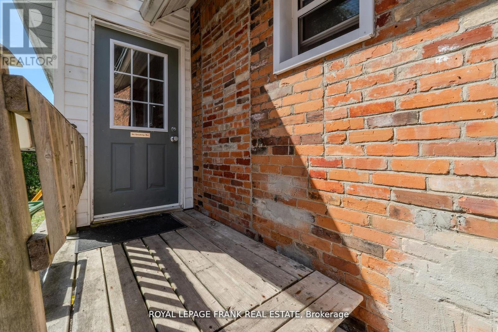 87 Durham Street W, Kawartha Lakes, Ontario  K9V 2P8 - Photo 17 - X12804674