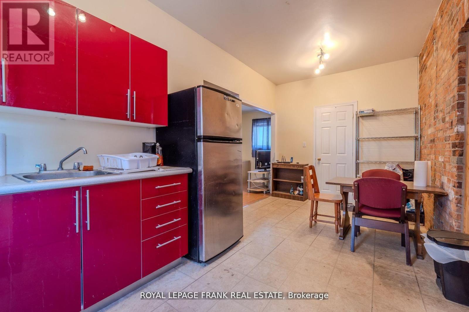 87 Durham Street W, Kawartha Lakes, Ontario  K9V 2P8 - Photo 18 - X12804674