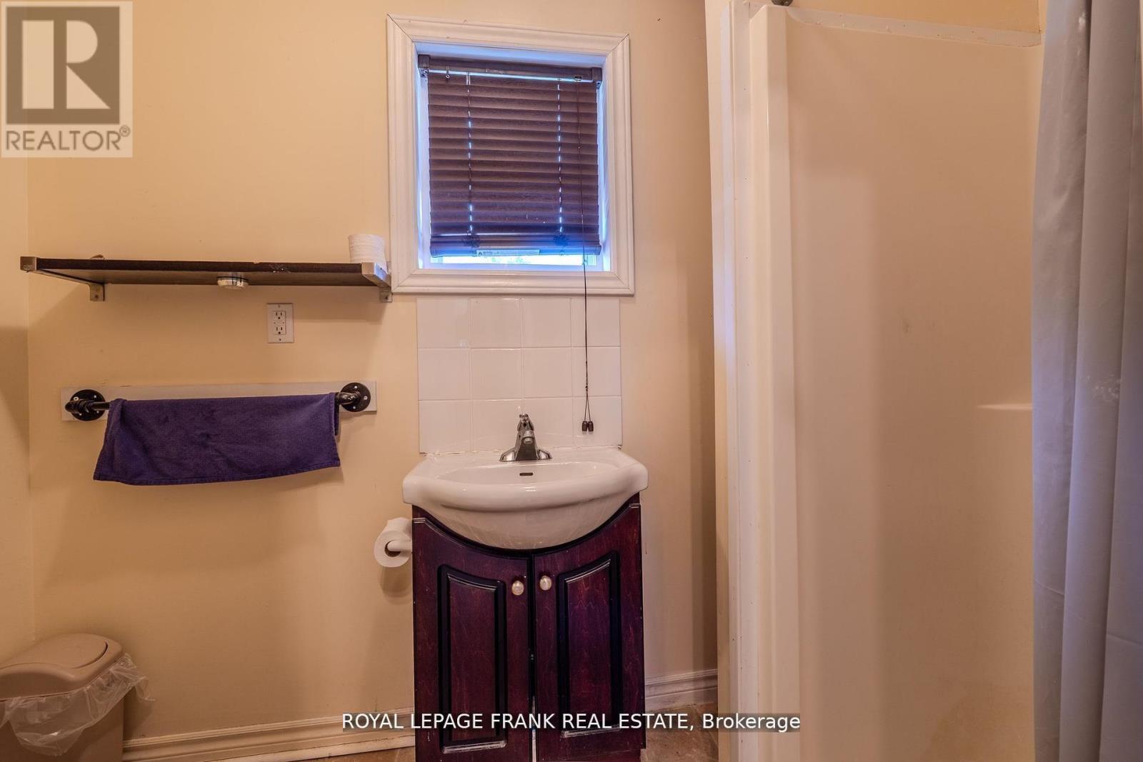 87 Durham Street W, Kawartha Lakes, Ontario  K9V 2P8 - Photo 23 - X12804674