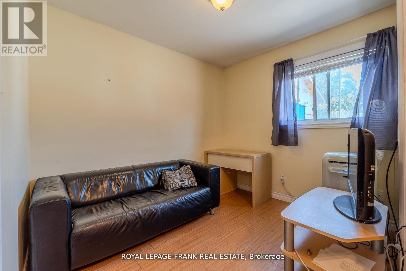 87 Durham Street W, Kawartha Lakes, Ontario  K9V 2P8 - Photo 24 - X12804674