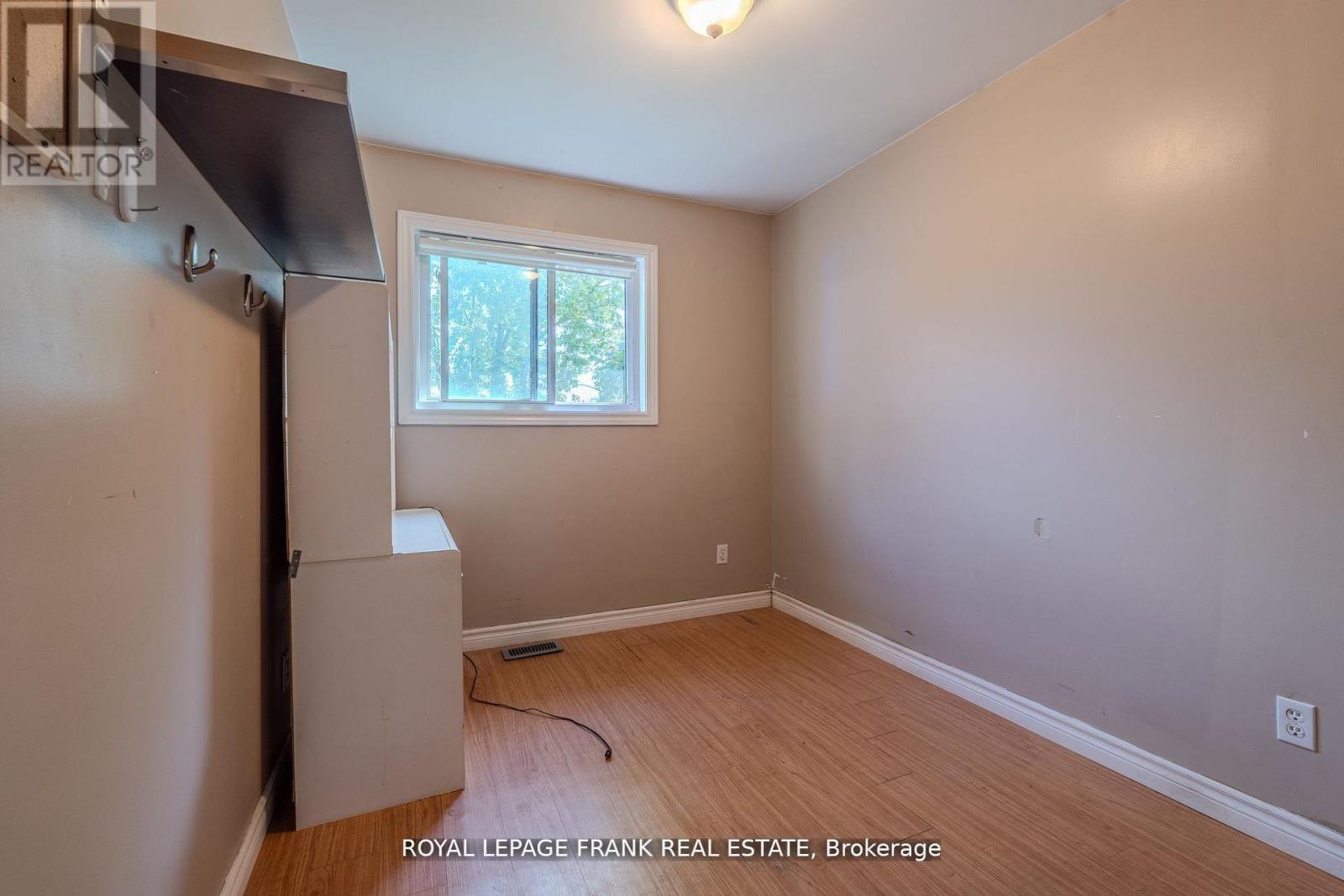 87 Durham Street W, Kawartha Lakes, Ontario  K9V 2P8 - Photo 27 - X12804674