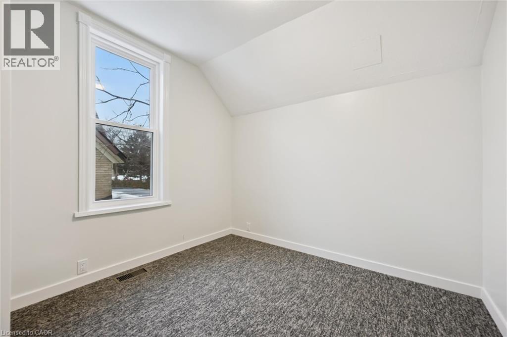 160 Ahrens Street W, Kitchener, Ontario  N2H 4C9 - Photo 13 - 40806283