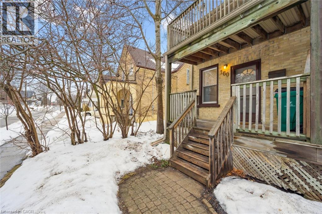 160 Ahrens Street W, Kitchener, Ontario  N2H 4C9 - Photo 3 - 40806283