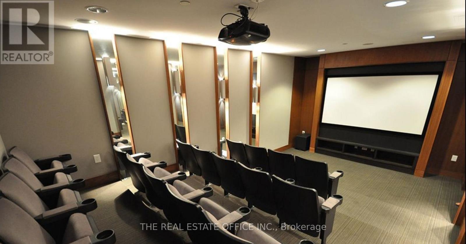 Ph02 - 25 Capreol Court, Toronto, Ontario  M5V 3Z7 - Photo 37 - C12789208