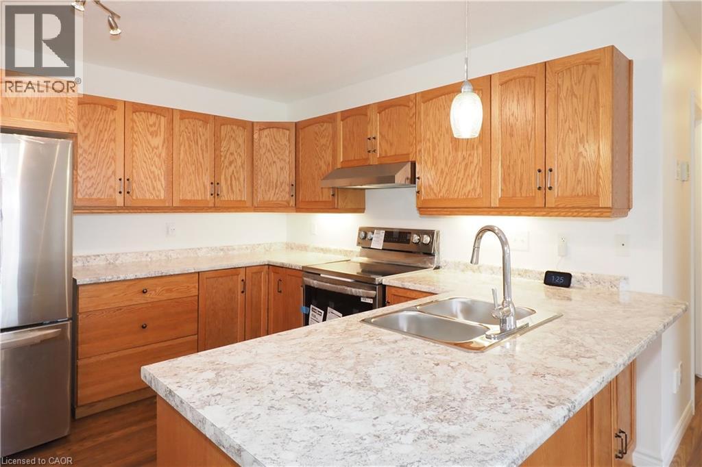 359 West Gore Street, Stratford, Ontario  N5A 1K9 - Photo 14 - 40804737