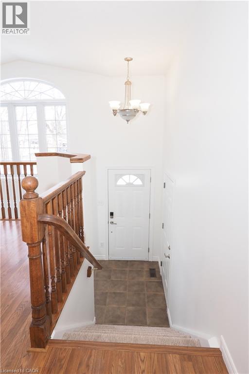 359 West Gore Street, Stratford, Ontario  N5A 1K9 - Photo 4 - 40804737