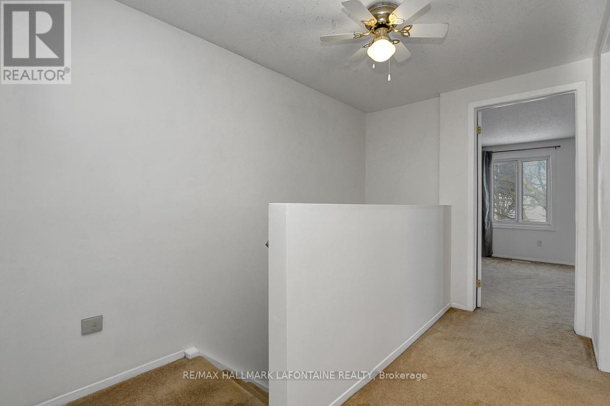 6128 Vineyard Drive, Ottawa, Ontario  K1C 2N6 - Photo 24 - X12804626