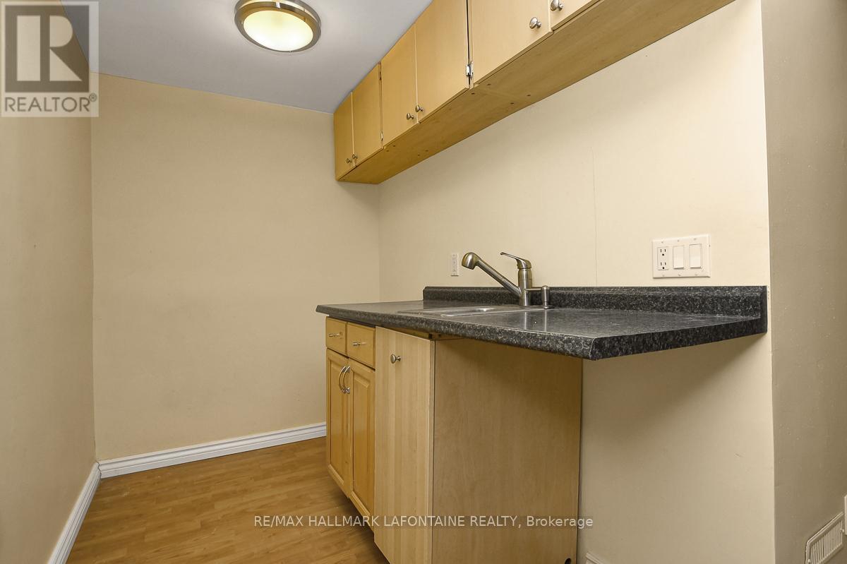 6128 Vineyard Drive, Ottawa, Ontario  K1C 2N6 - Photo 41 - X12804626