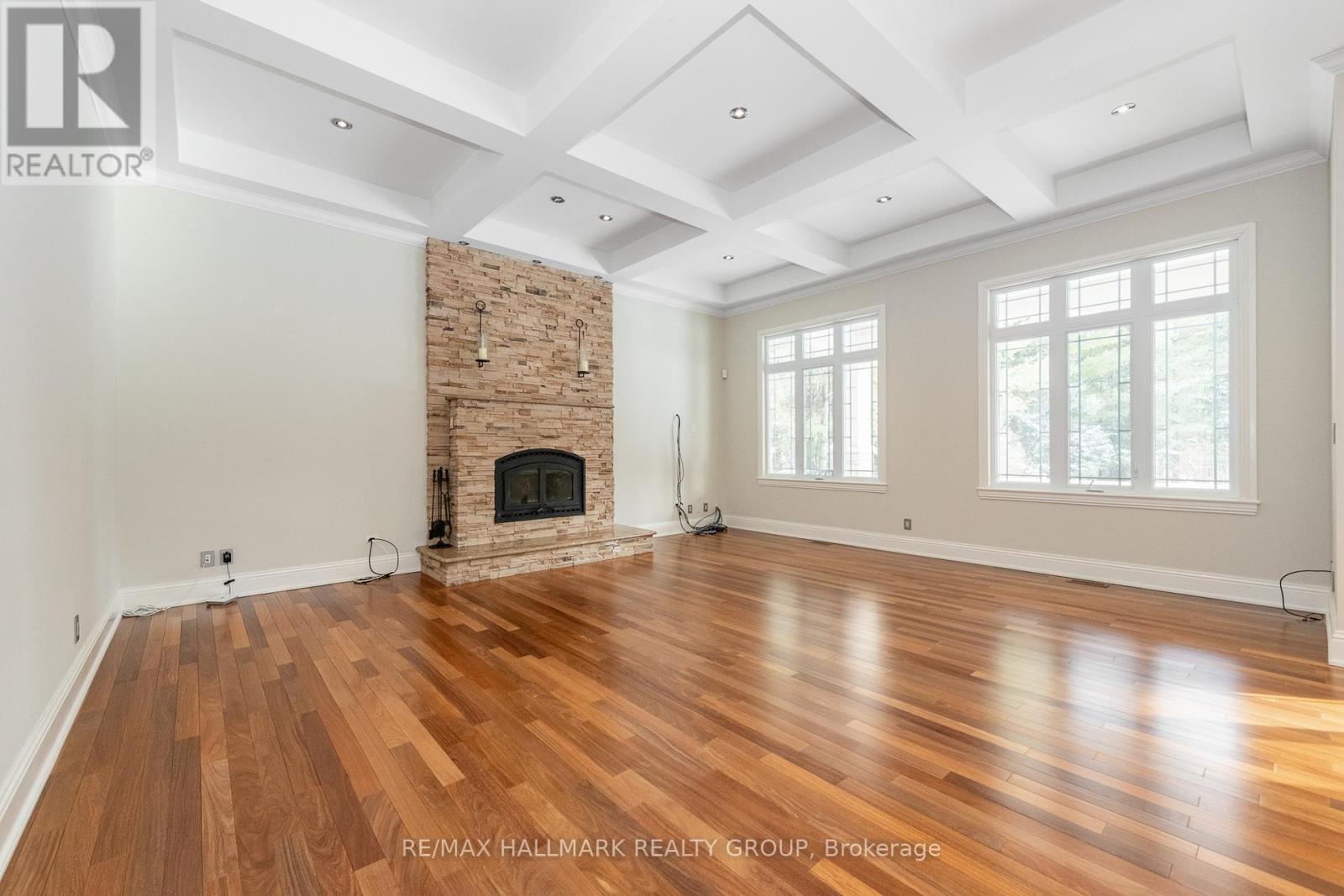 5800 Queenscourt Crescent, Ottawa, Ontario  K4M 1K3 - Photo 11 - X12804682