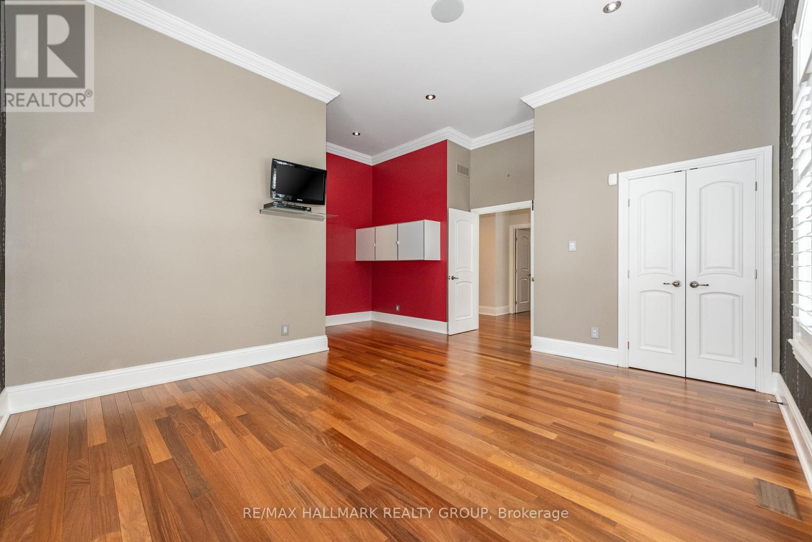 5800 Queenscourt Crescent, Ottawa, Ontario  K4M 1K3 - Photo 18 - X12804682