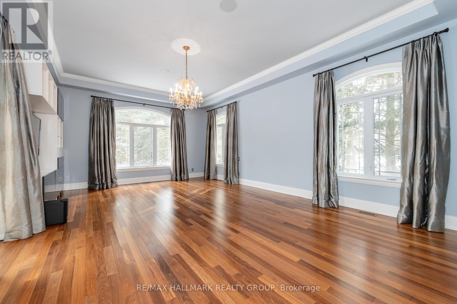 5800 Queenscourt Crescent, Ottawa, Ontario  K4M 1K3 - Photo 19 - X12804682