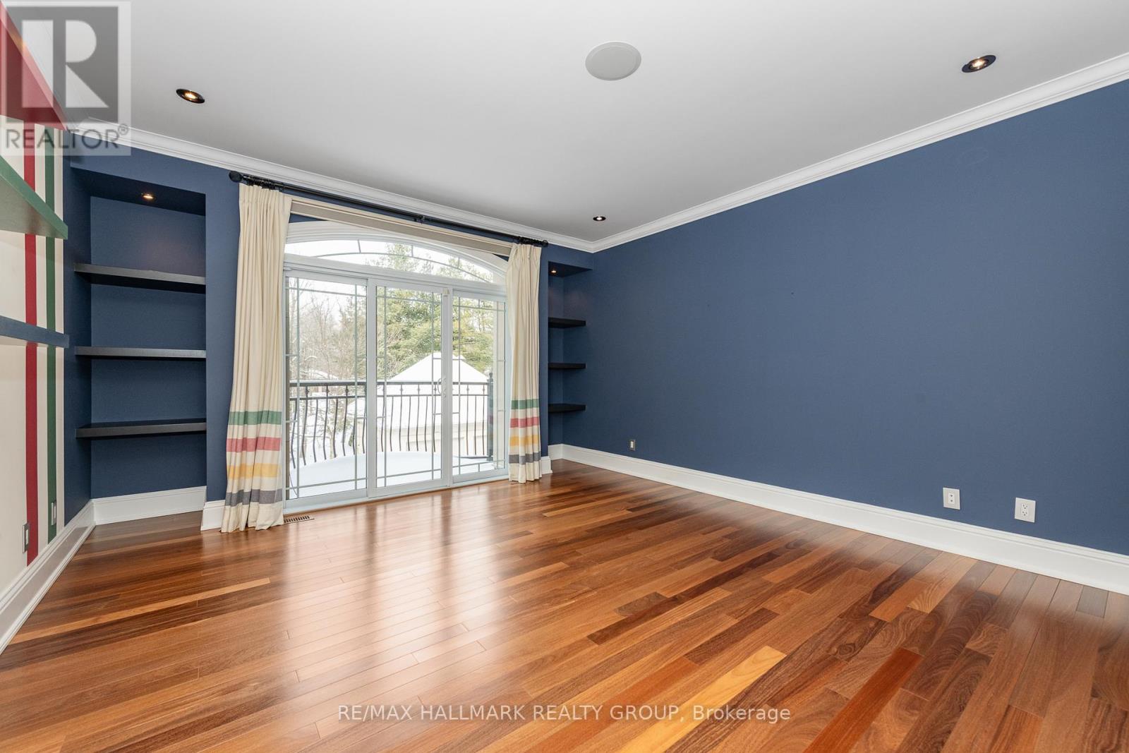 5800 Queenscourt Crescent, Ottawa, Ontario  K4M 1K3 - Photo 29 - X12804682