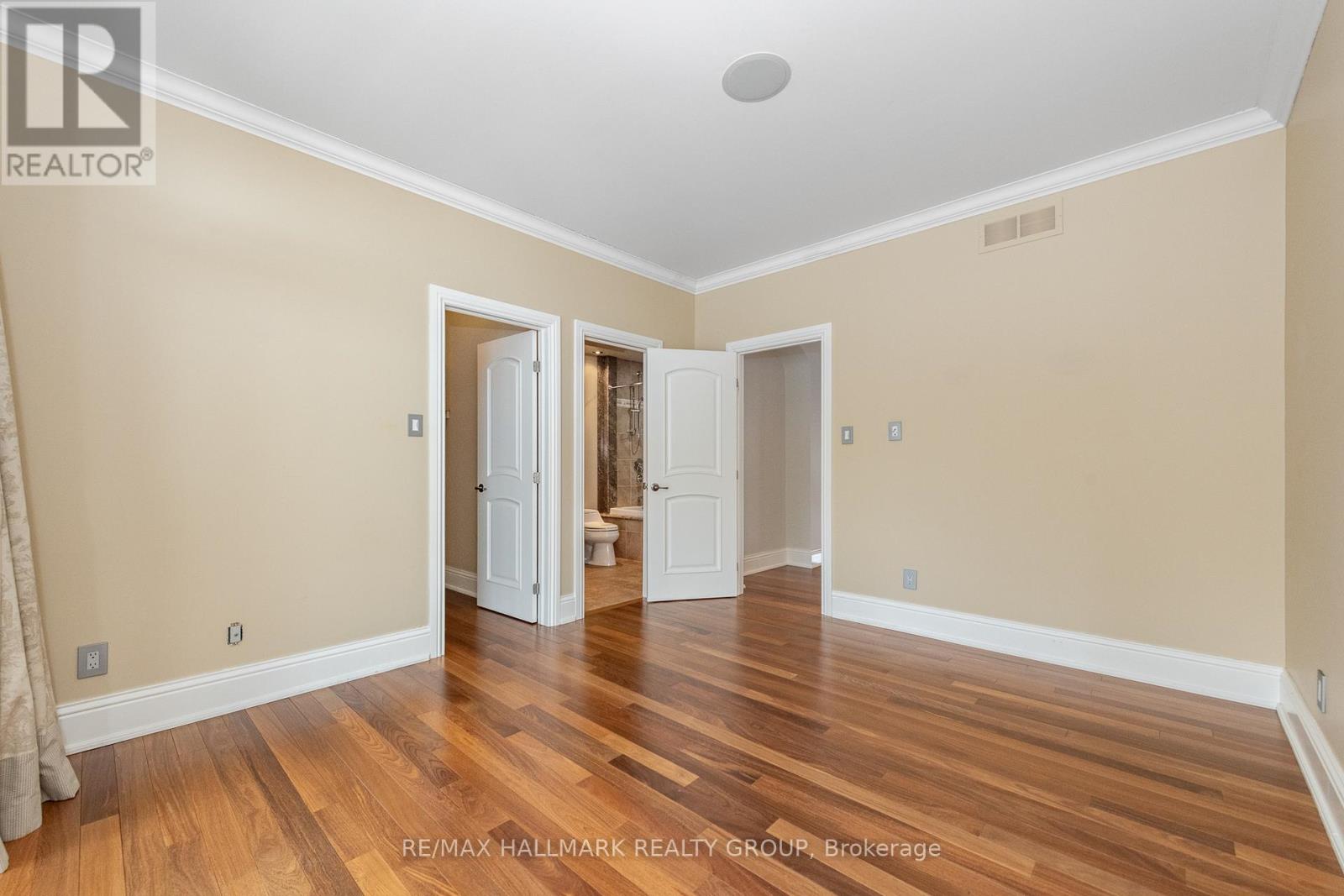 5800 Queenscourt Crescent, Ottawa, Ontario  K4M 1K3 - Photo 33 - X12804682