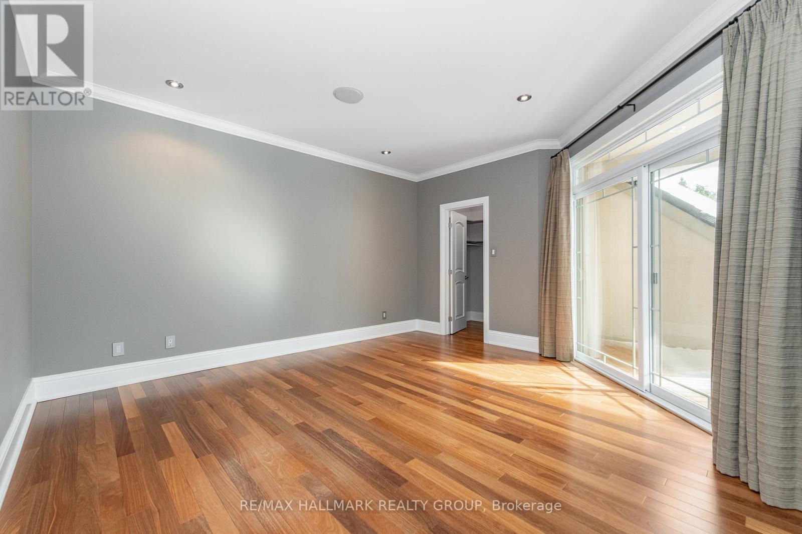 5800 Queenscourt Crescent, Ottawa, Ontario  K4M 1K3 - Photo 37 - X12804682