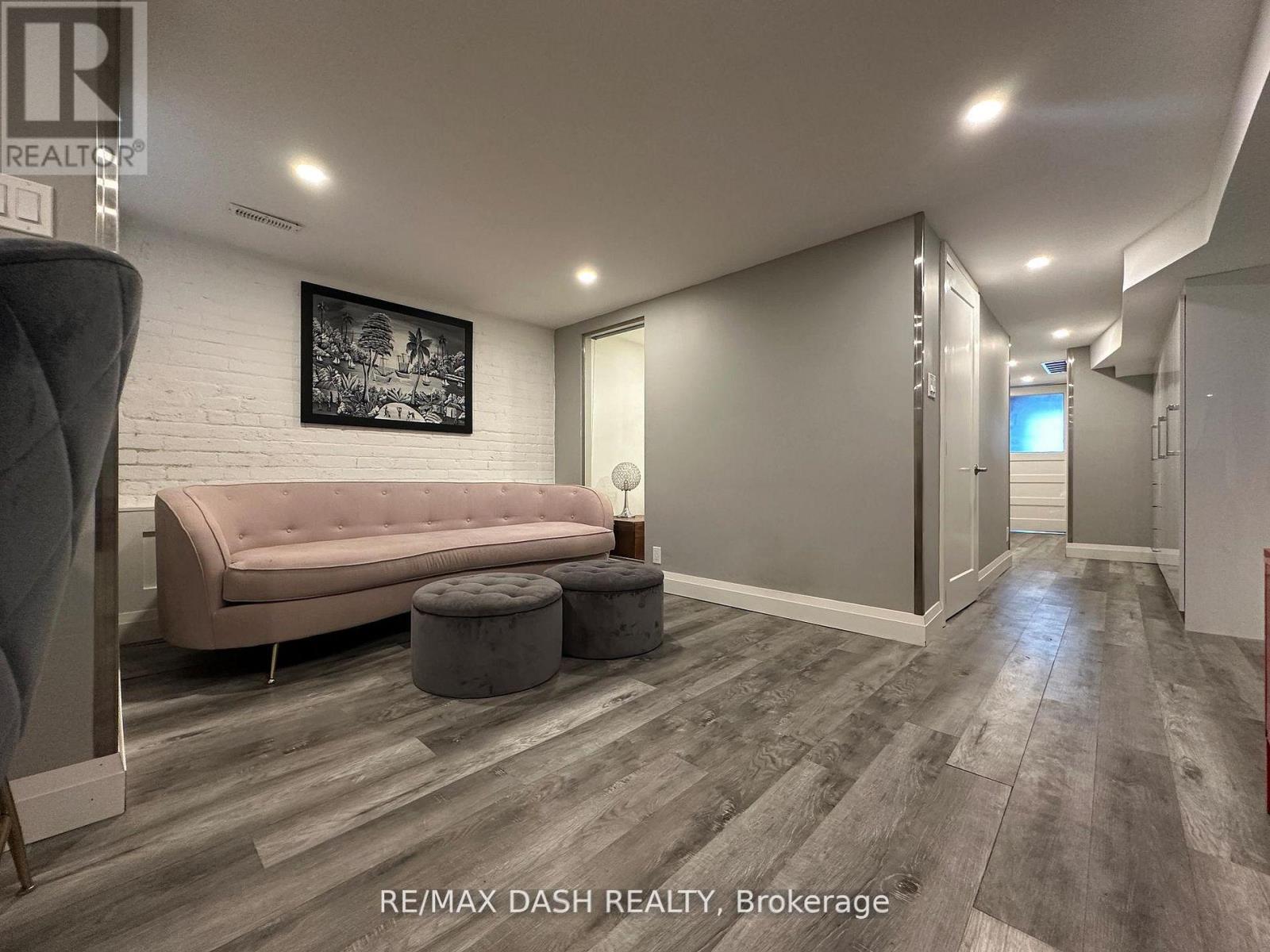 Bsmt - 725 Palmerston Avenue W, Toronto, Ontario  M6G 2P6 - Photo 21 - C12804660