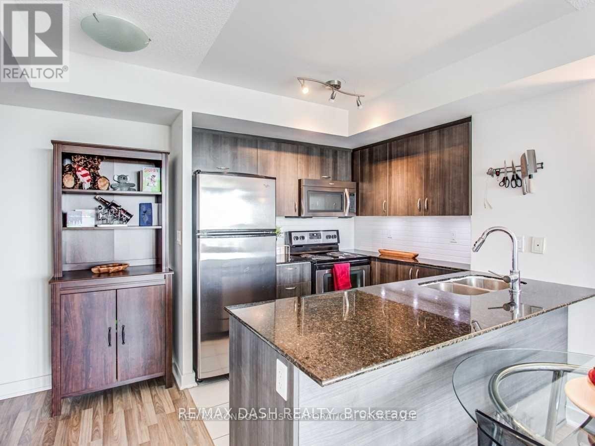 1002 - 5740 Yonge Street, Toronto, Ontario  M2M 3T3 - Photo 2 - C12804668