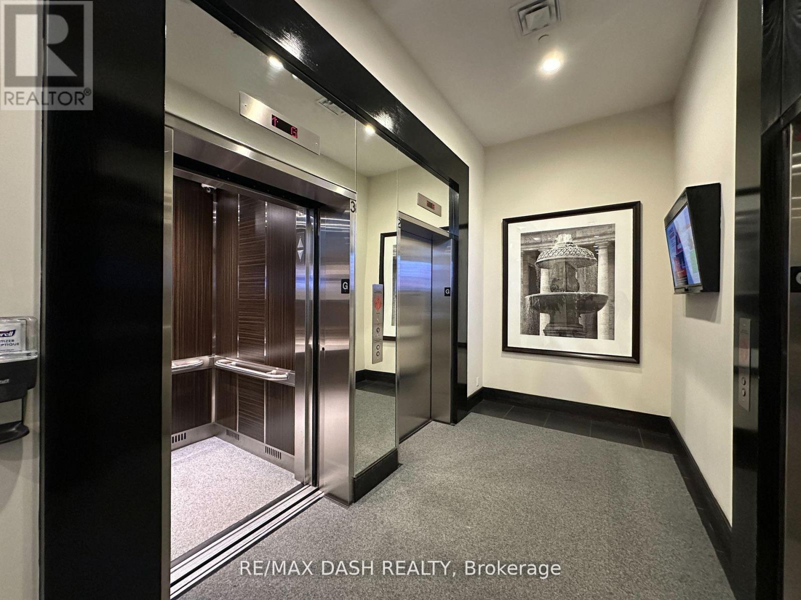 411 - 438 King Street W, Toronto, Ontario  M5V 3T9 - Photo 2 - C12804670