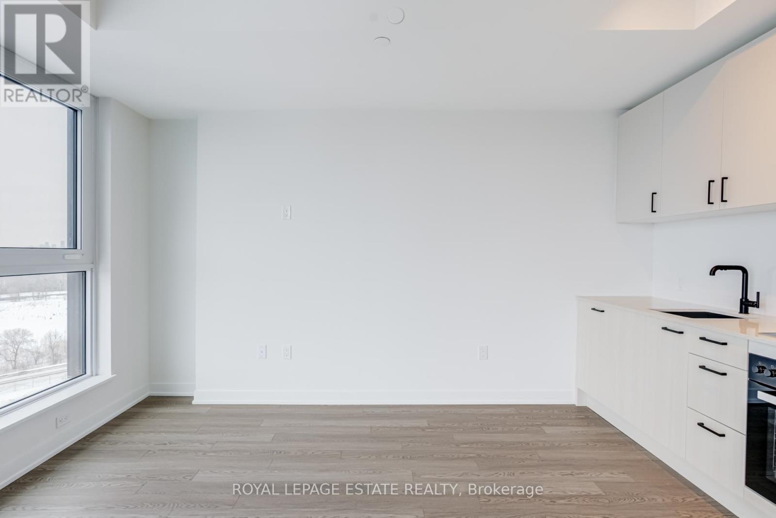 1006 - 1 Quarrington Lane, Toronto, Ontario  M3C 0S4 - Photo 15 - C12804686