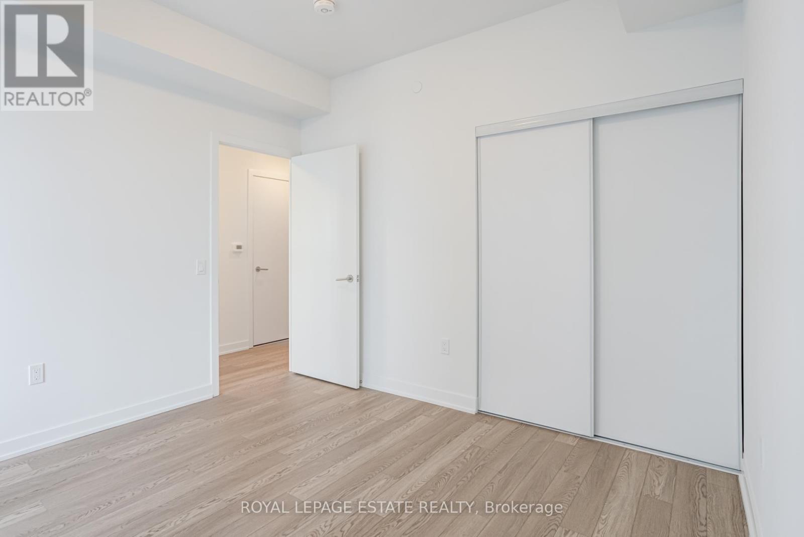 1006 - 1 Quarrington Lane, Toronto, Ontario  M3C 0S4 - Photo 20 - C12804686