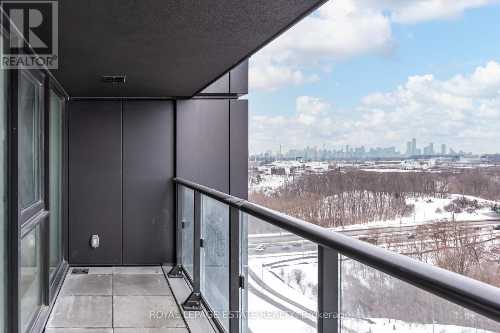 1006 - 1 Quarrington Lane, Toronto, Ontario  M3C 0S4 - Photo 23 - C12804686