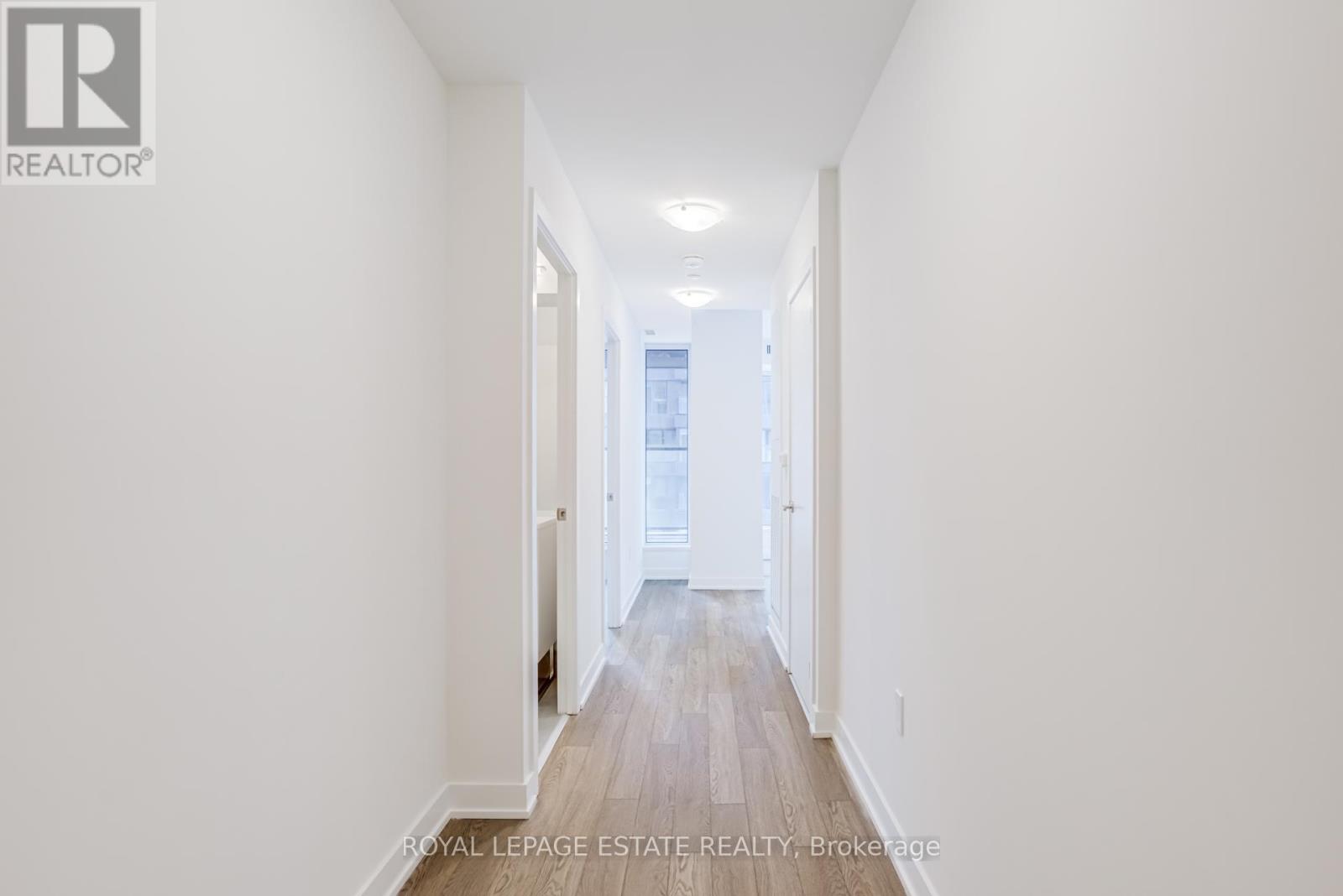 1006 - 1 Quarrington Lane, Toronto, Ontario  M3C 0S4 - Photo 5 - C12804686