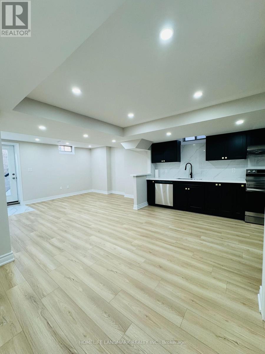 Bsmt - 18 Yvette Street, Whitby, Ontario  L1P 0G8 - Photo 2 - E12804690