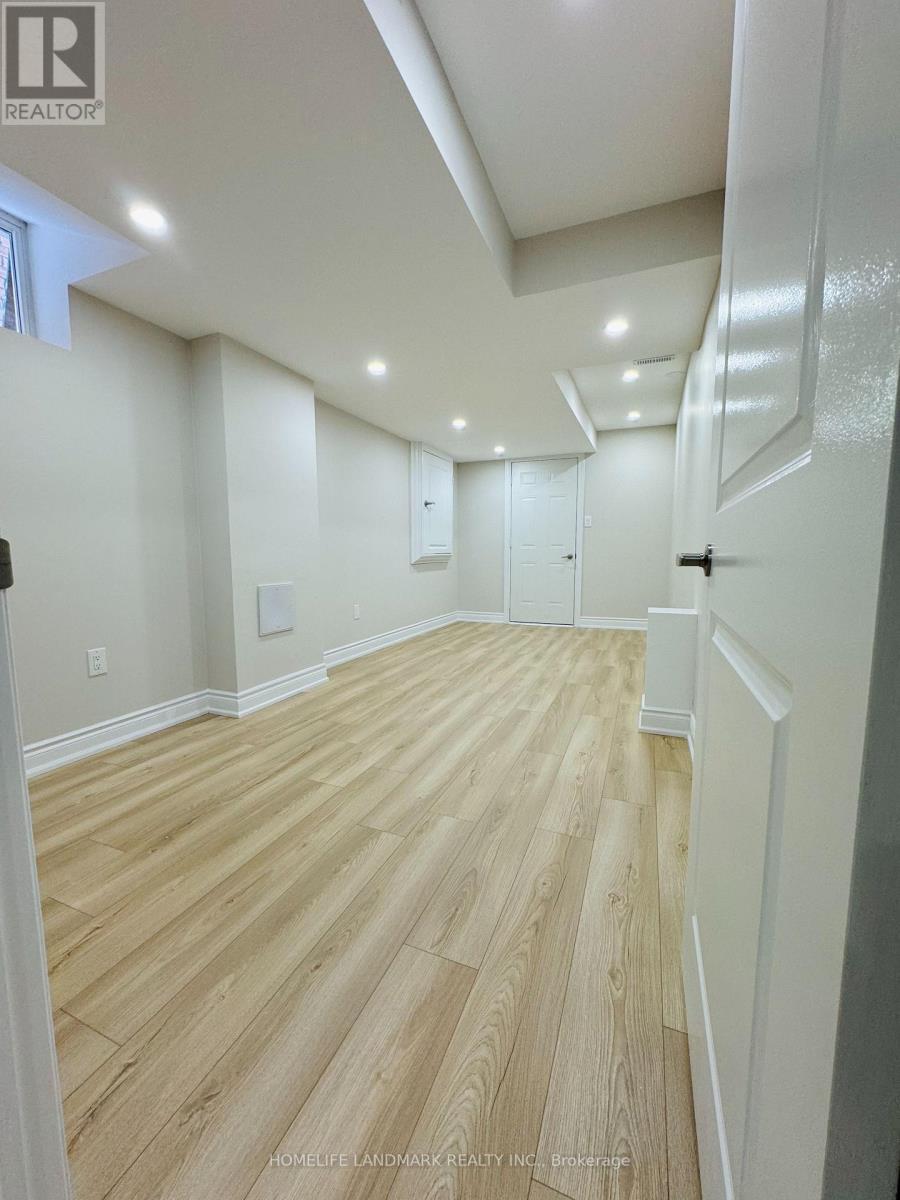 Bsmt - 18 Yvette Street, Whitby, Ontario  L1P 0G8 - Photo 6 - E12804690