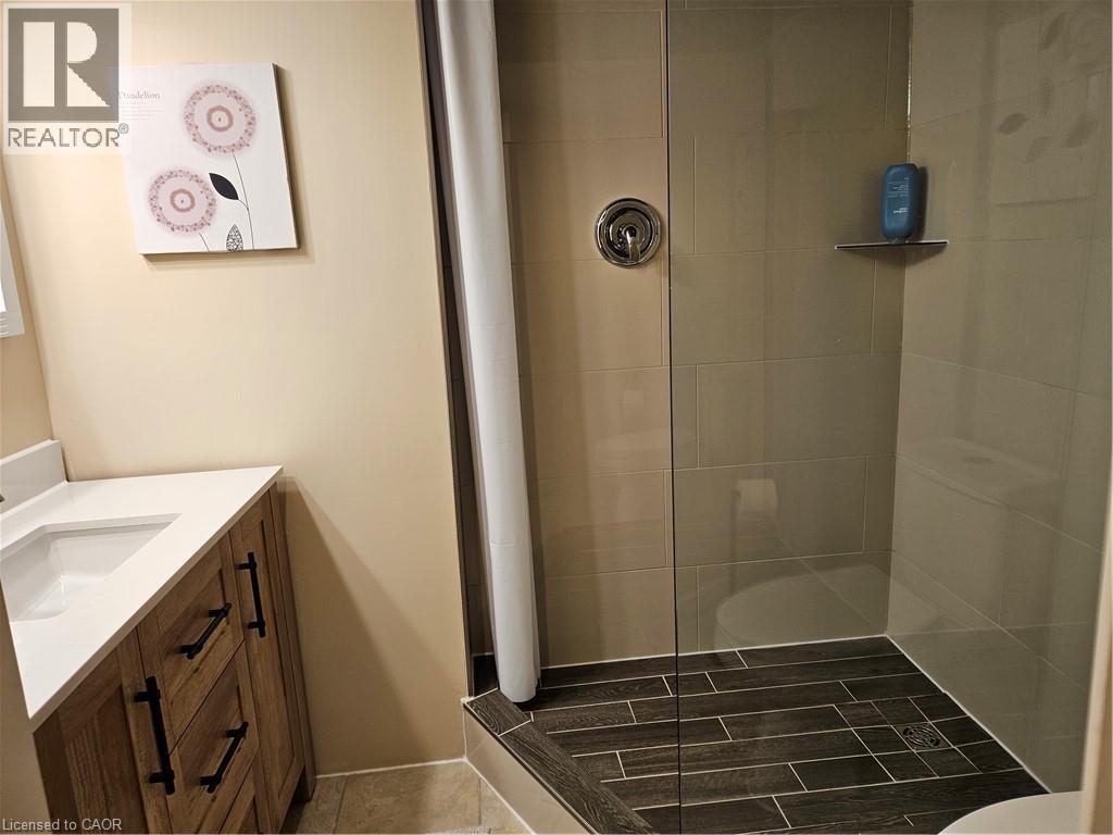 369 Haller Place, Haldimand County, Ontario  N3W 1E2 - Photo 25 - 40793205