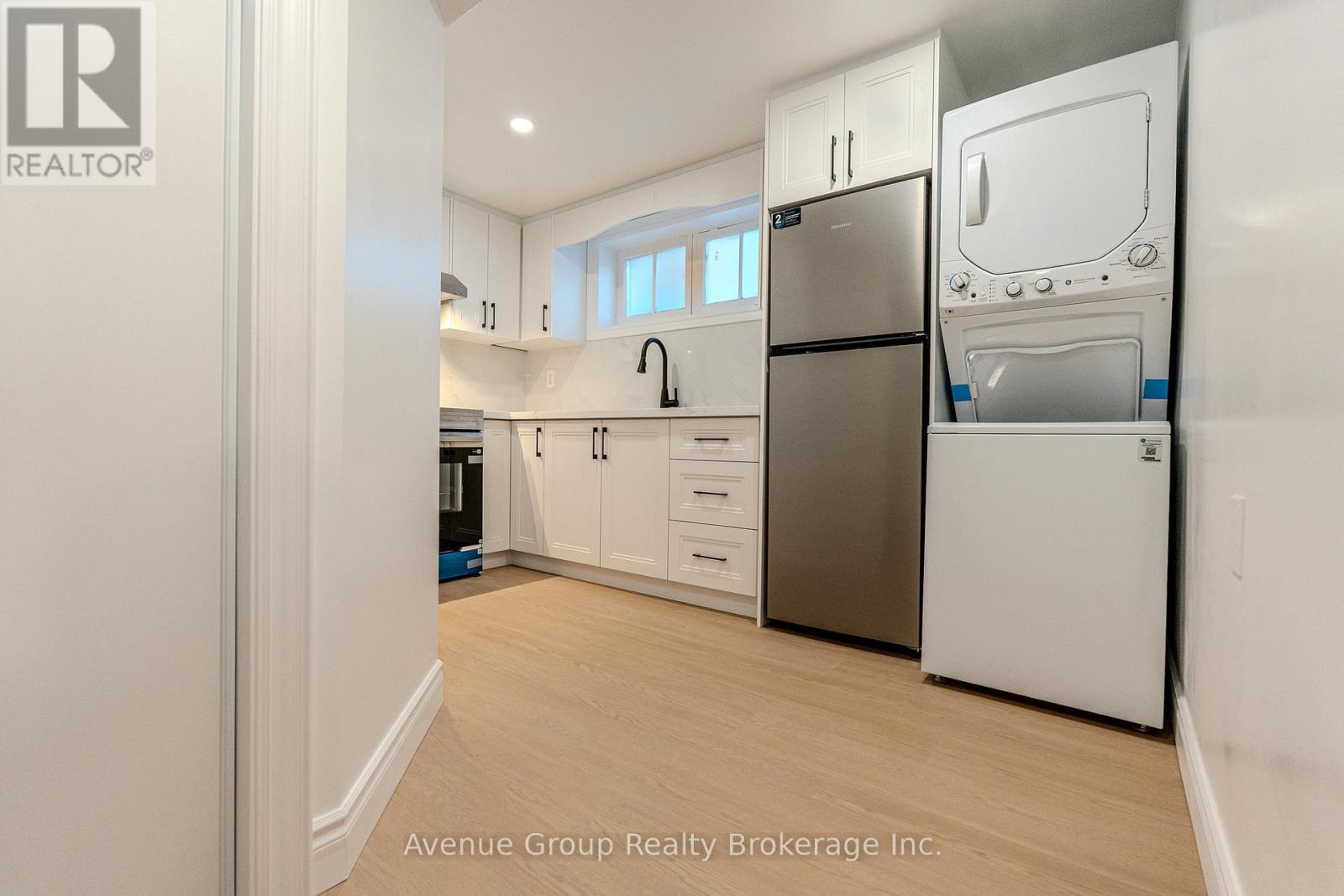 Lower - 306 Wenlock Avenue, Richmond Hill, Ontario  L4C 1M7 - Photo 16 - N12804644