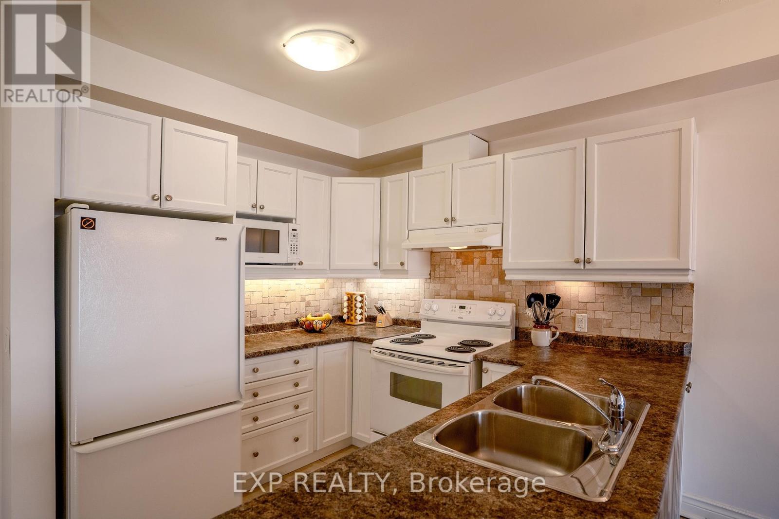 304 - 91 Raglan Street, Collingwood, Ontario  L9Y 0B2 - Photo 4 - S12804698