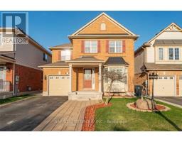 4 DECKER HOLLOW CIRCLE, Brampton, Ontario