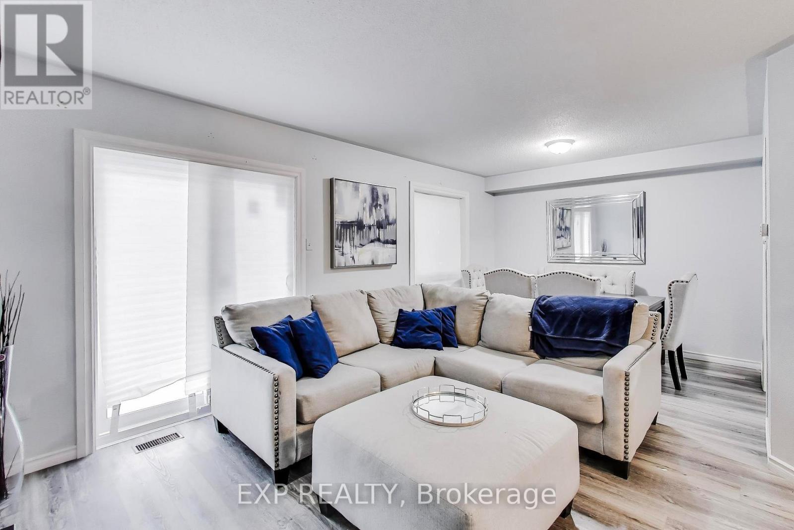 83 Wickstead Court, Brampton, Ontario  L6R 1N8 - Photo 2 - W12804658