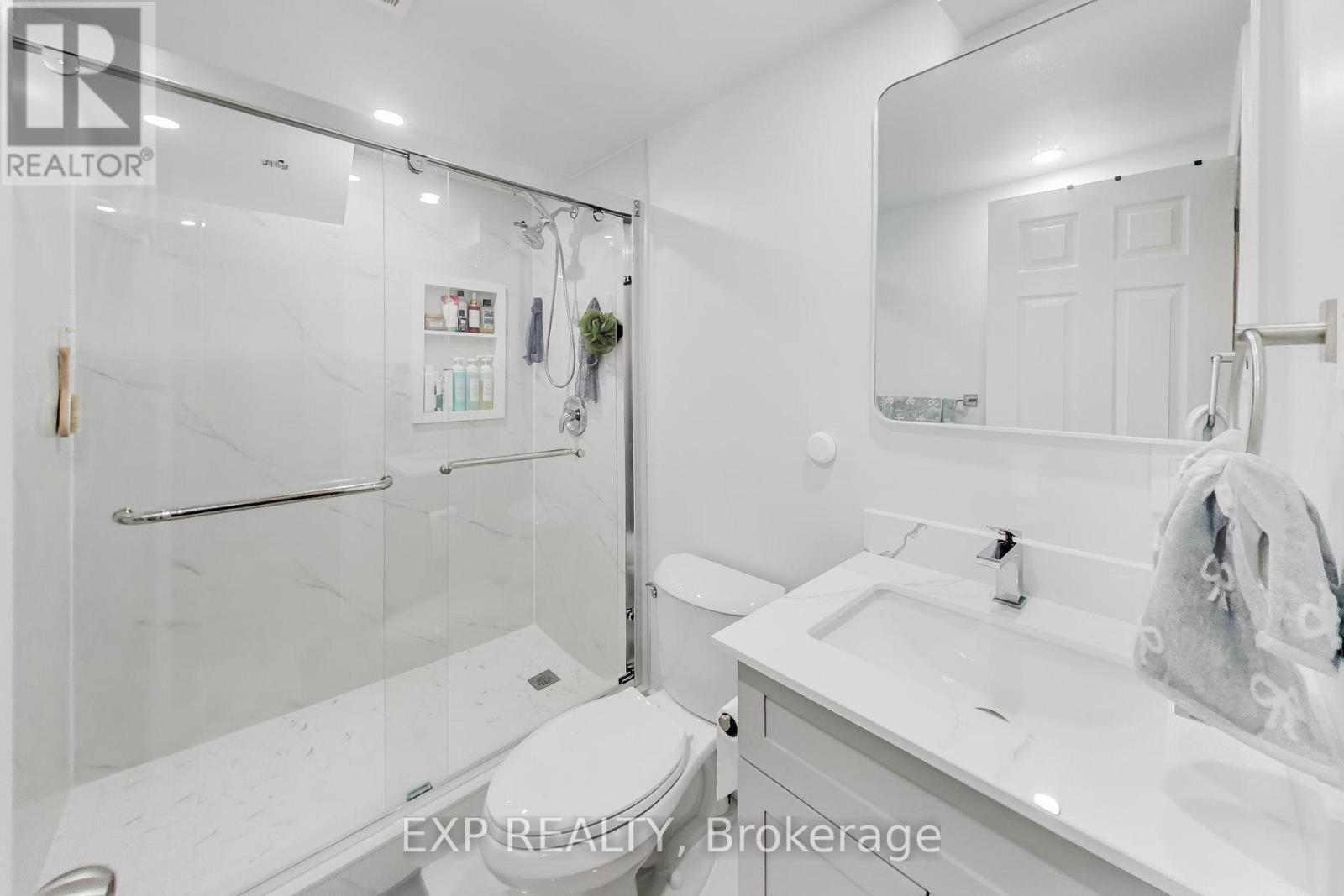 83 Wickstead Court, Brampton, Ontario  L6R 1N8 - Photo 26 - W12804658