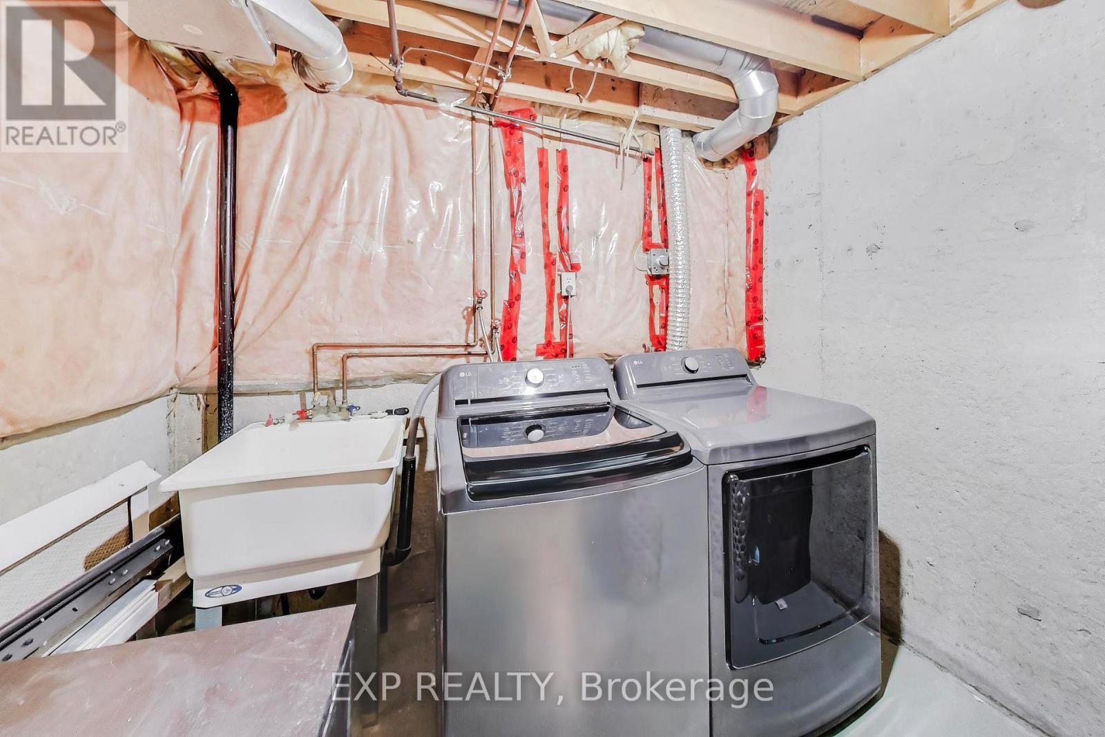 83 Wickstead Court, Brampton, Ontario  L6R 1N8 - Photo 27 - W12804658