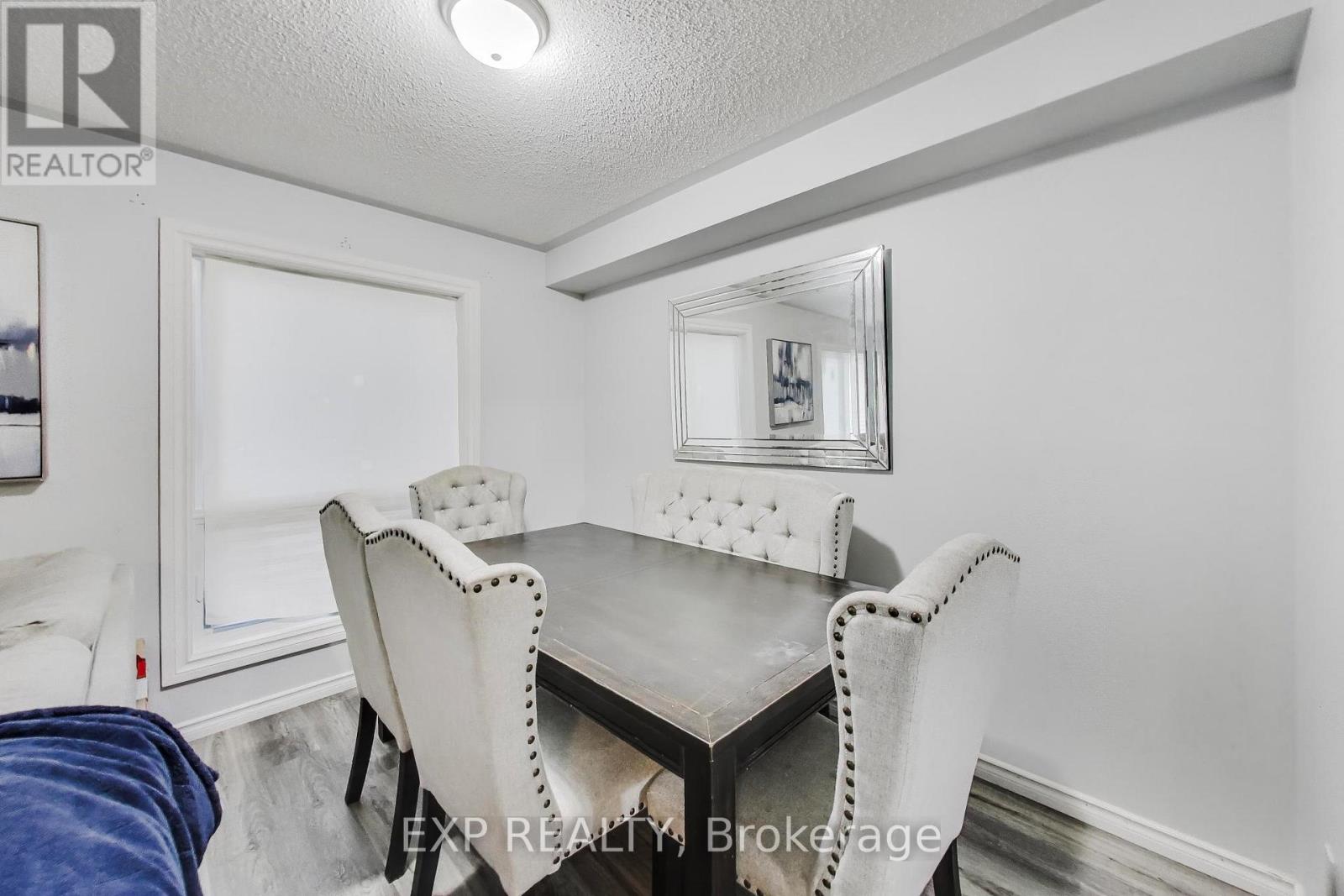 83 Wickstead Court, Brampton, Ontario  L6R 1N8 - Photo 6 - W12804658