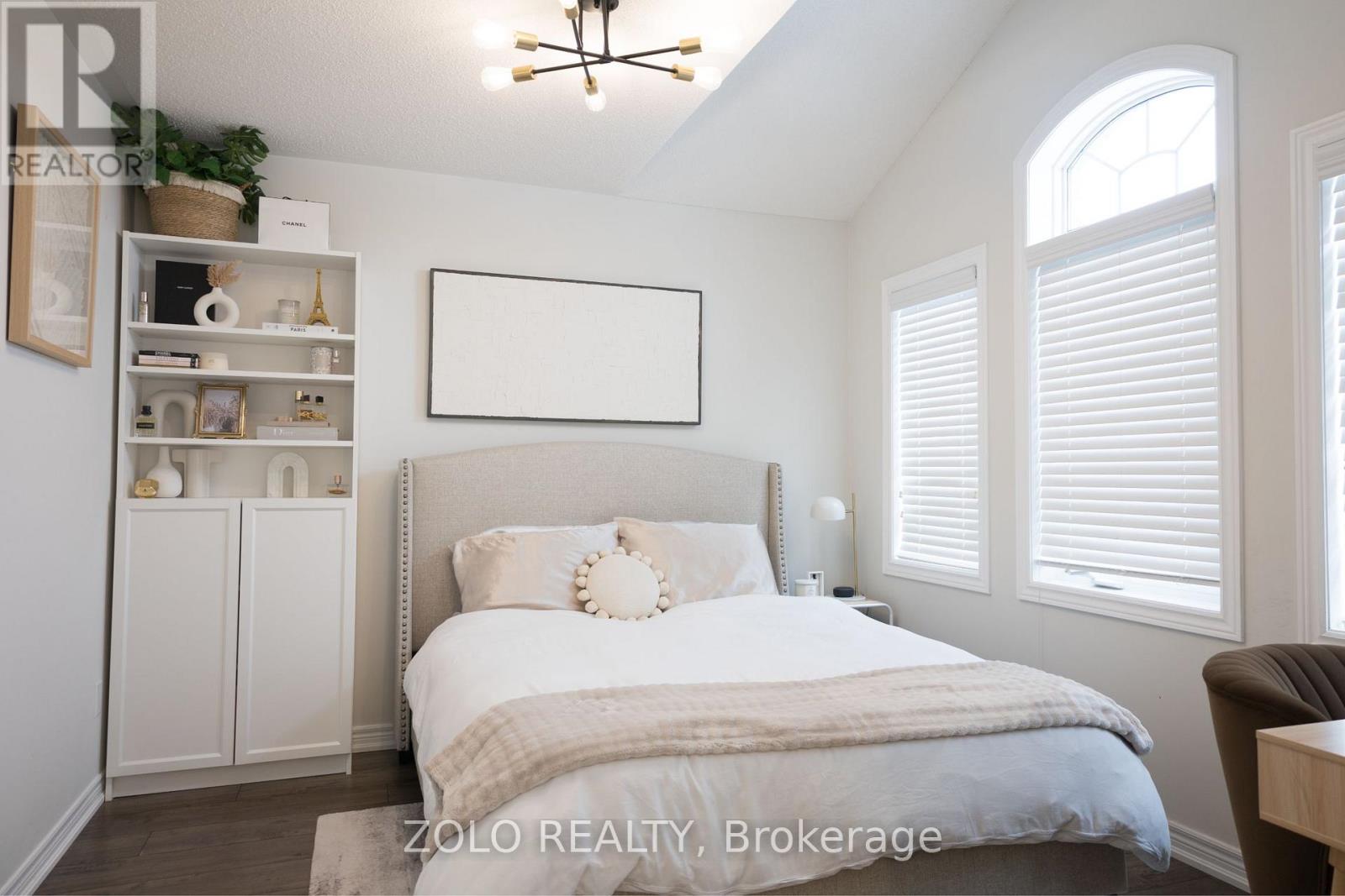 107 Attridge Crescent, Hamilton, Ontario  L8B 0T9 - Photo 29 - X12804648