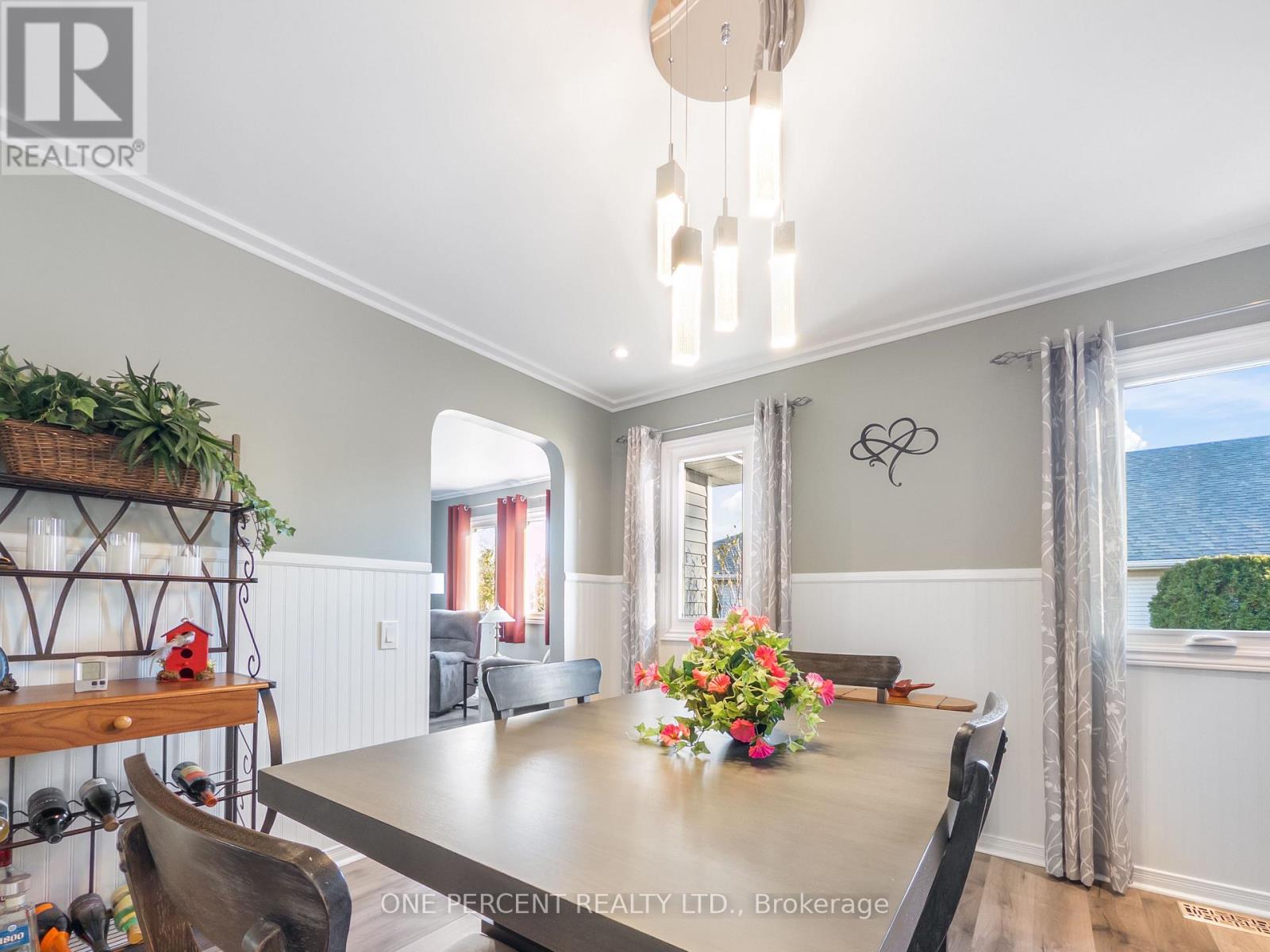 22 Heritage Drive, Prince Edward County, Ontario  K0K 3L0 - Photo 13 - X12804656