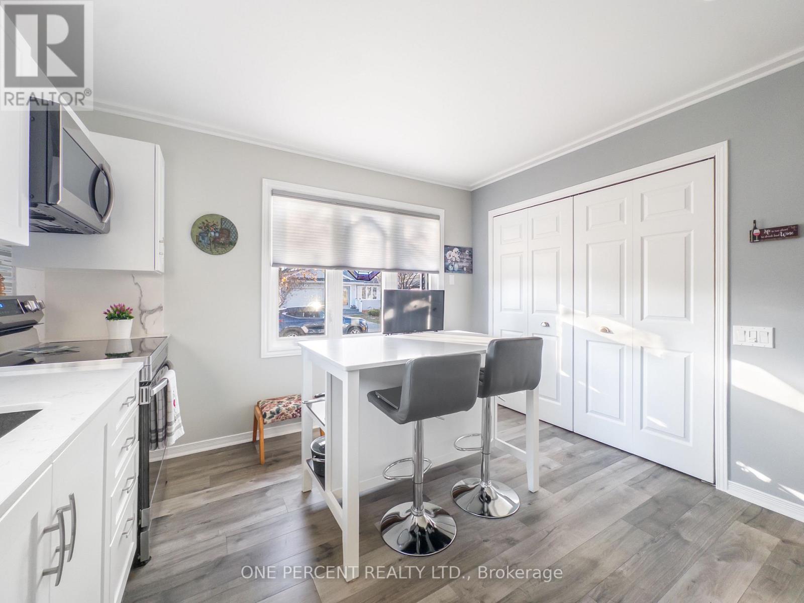 22 Heritage Drive, Prince Edward County, Ontario  K0K 3L0 - Photo 8 - X12804656