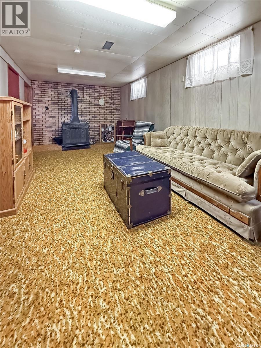 202 2nd Avenue W, Meath Park, Saskatchewan  S0J 1T0 - Photo 24 - SK028905