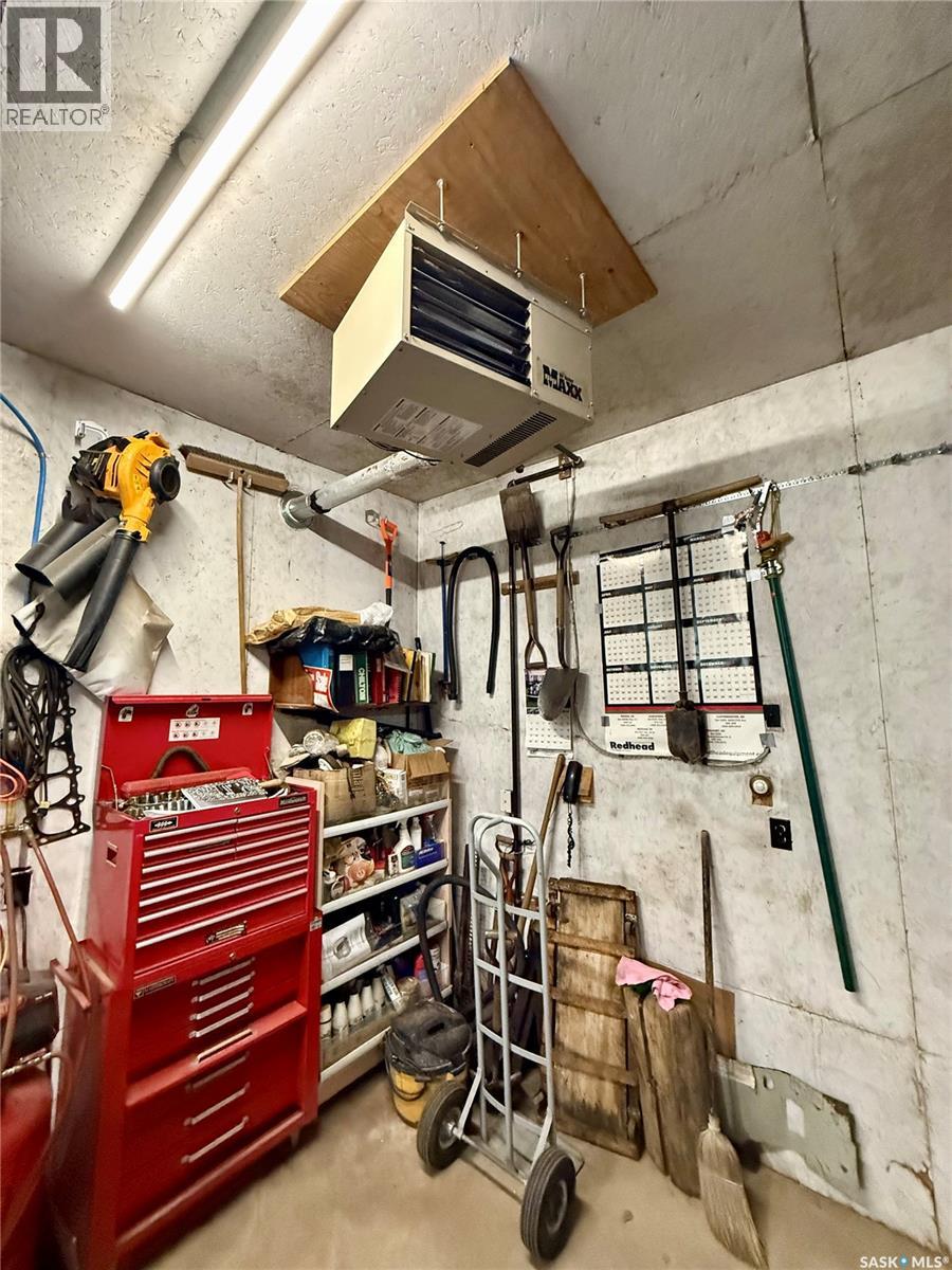 202 2nd Avenue W, Meath Park, Saskatchewan  S0J 1T0 - Photo 34 - SK028905