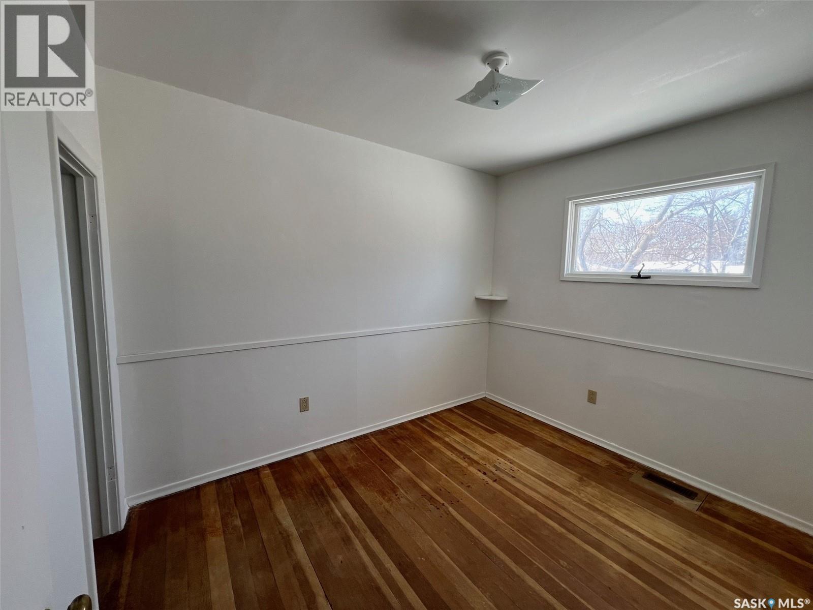 702 Princess Street, Regina, Saskatchewan  S4T 3X7 - Photo 7 - SK028782