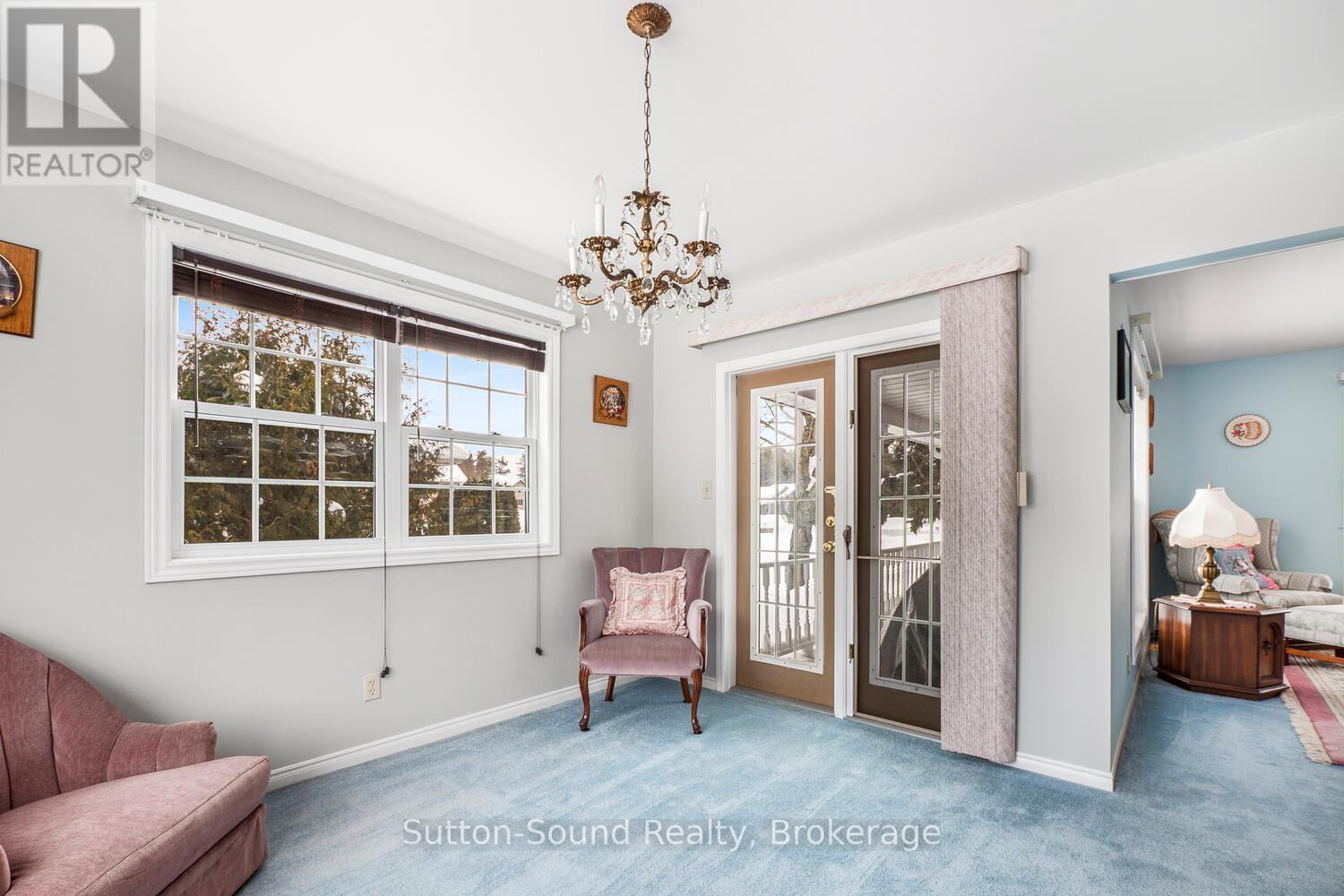 8 Pine Tree Drive, South Bruce Peninsula, Ontario  N0H 1P0 - Photo 13 - X12804742