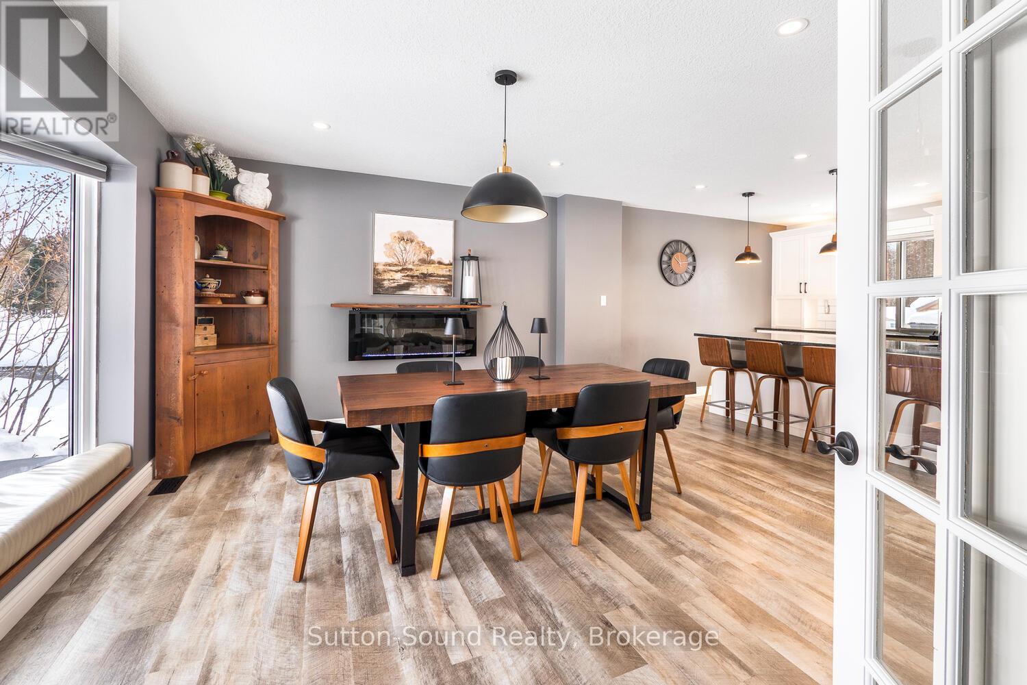 35 Pine Tree Drive, South Bruce Peninsula, Ontario  N0H 1P0 - Photo 12 - X12804744